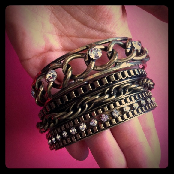 Bundle of stackable bracelets
