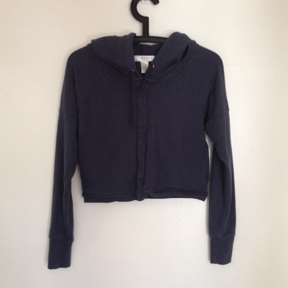 Navy blue crop sweater