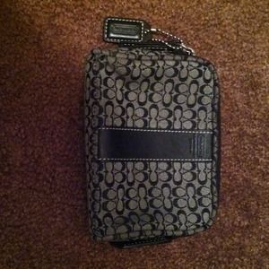 Coach mini make up case