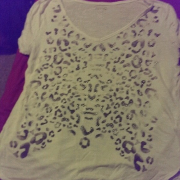 Adorable cheetah blouse!