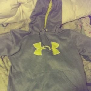 Yellow and grey under armour sweatshirt!