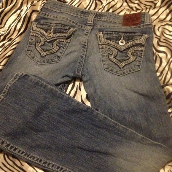 18$ if bundle! Sweet untra-low rise jeans!