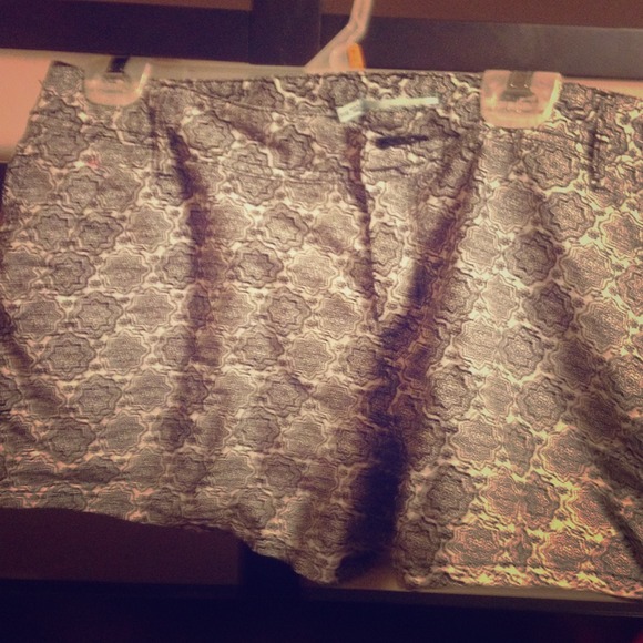 Patterned shorts
