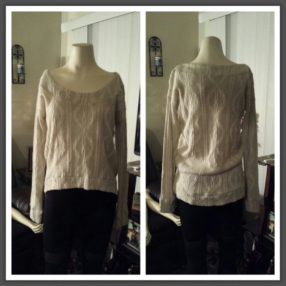 Creamy taupe sweater blouse - Picture 1 of 2