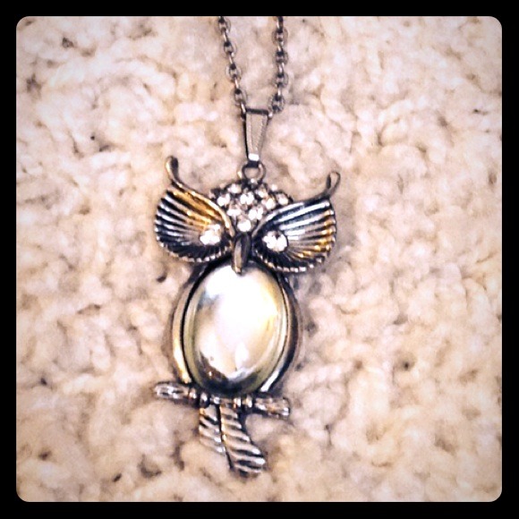 Silver Owl Pendant