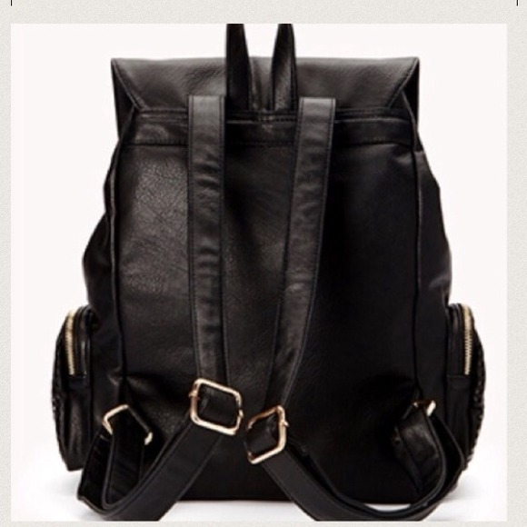 ❌TRADED❌NWT FOREVER 21 BACKPACK❤️💜💙💚 - Picture 3 of 3