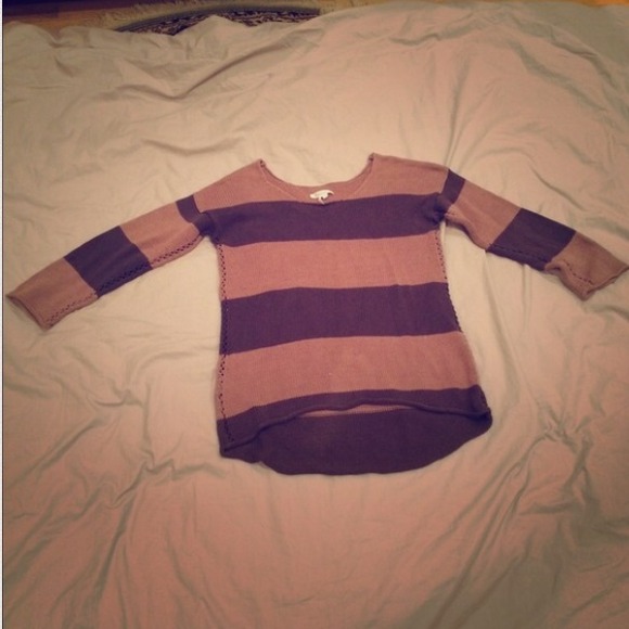 ❤️💜💙BCBG SWEATER❤️💜💙