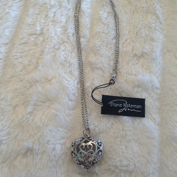 Silver heart necklace