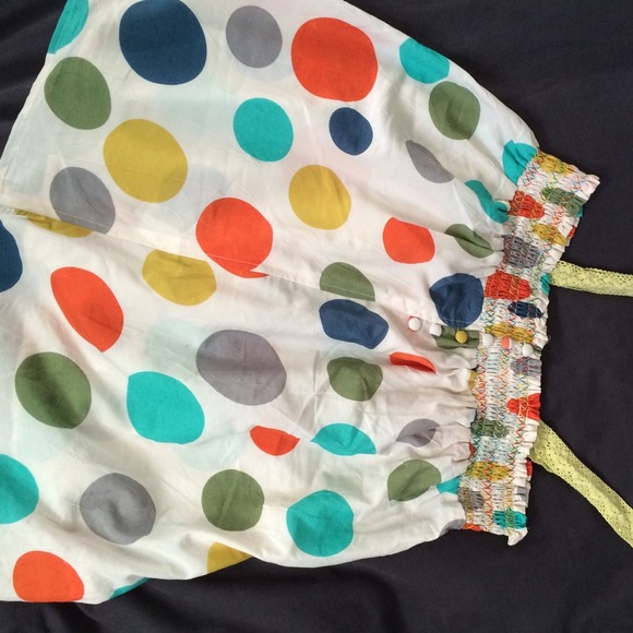 Large Color Dot Top - Picture 3 of 3