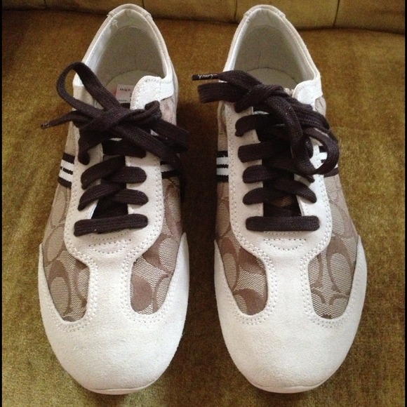 I'm moving and I need to down size!