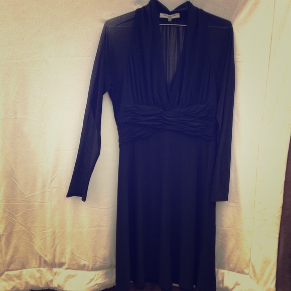 Dressy black dress 🎀HOST PICK🎀