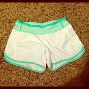 Lululemon Turbo Run Shorts size 2