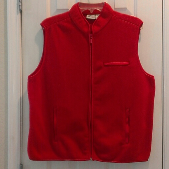 Classics Elements Sleeveless Vest