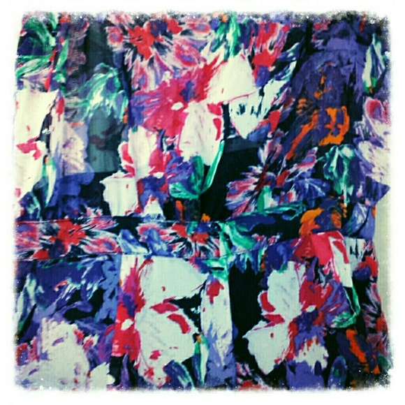 Adorable Summer Romper *New Markdown* - Picture 4 of 4