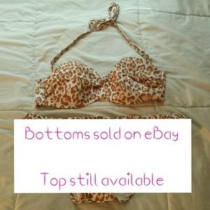 Victoria's Secret Pale Leopard Bikini Top