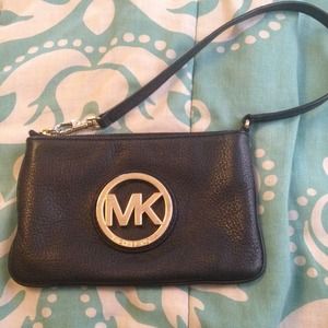 Michael Kors Wristlet
