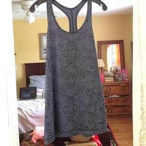 NIKE Slouch racer back workout top