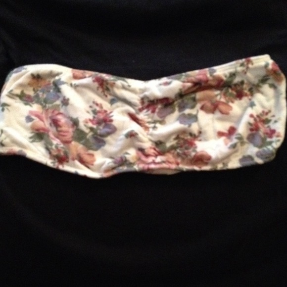 💋SOLD on vinted💋 Brandy Melville bandeau