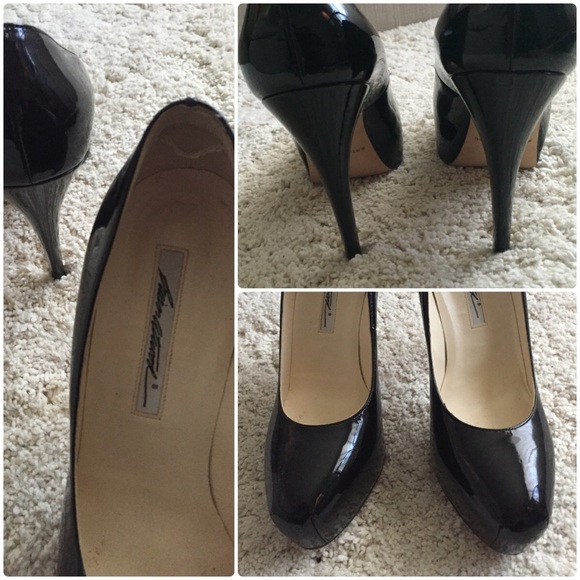 💕PM Editor Pick💕Brian Atwood Black Maniac Pump - Picture 2 of 4