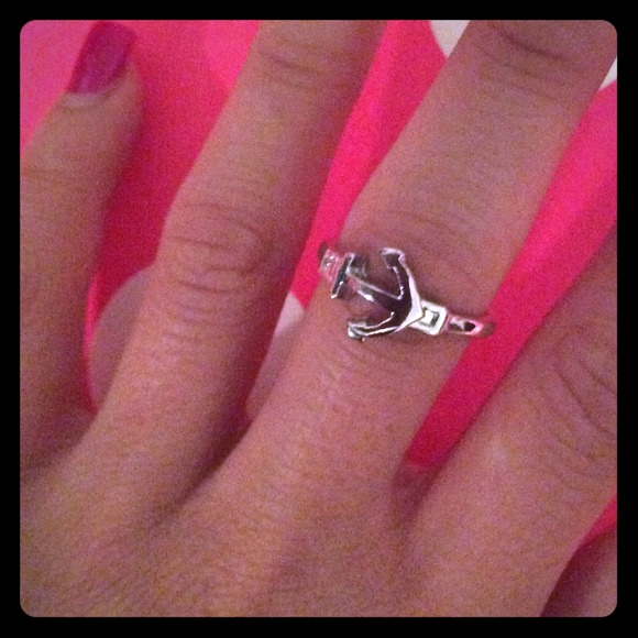 Silver anchor ring PP $5