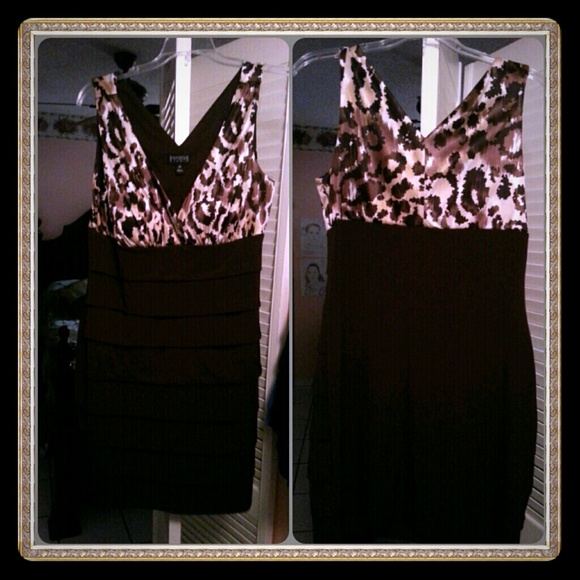 Brown spot short party dress