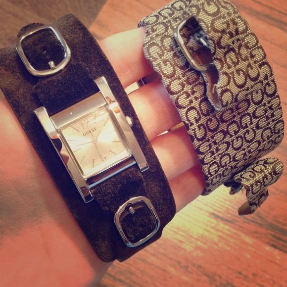 Guess watch