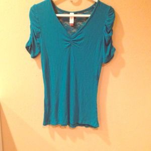 No Boundries top with lace