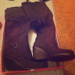 Brand new women's Aerosoles!