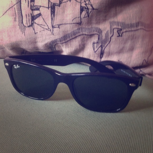 Authentic Ray Ban "new wayfarer" black sunglasses
