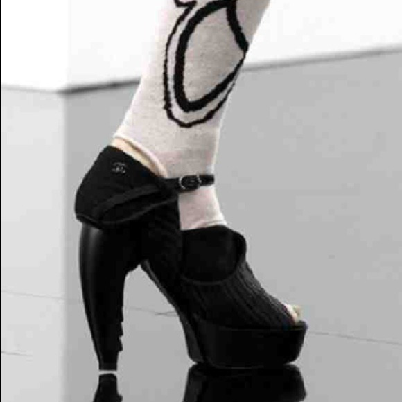 SOLD Chanel runway platform add'l pics - Picture 4 of 4