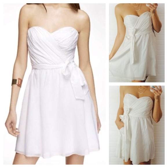 SOLD NWT White Sweetheart spring full skirt dress