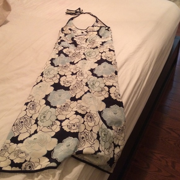 Gorgeous party dress - Picture 3 of 3