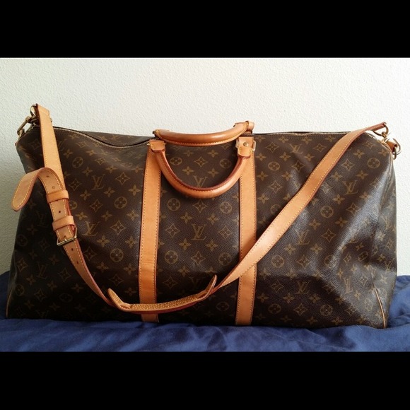 ***SOLD $750***Authentic LV Keepal Bandouliere 60