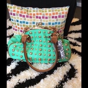 Mint studded handbag nwt