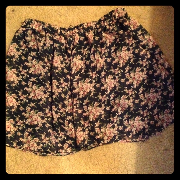 Dark floral shirt!