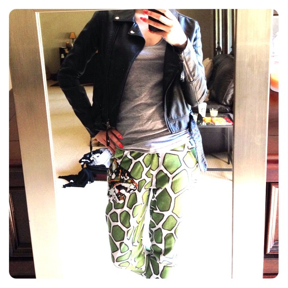 *SOLD* Black Faux Leather Jacket Zippers on sleeve - Picture 1 of 4