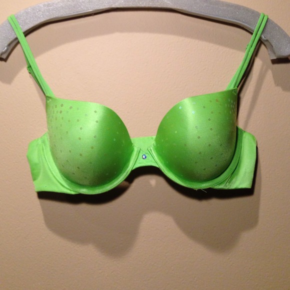 Victoria's Secret Demi Bra (34C)