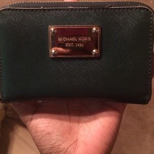 Micheal kors wallet