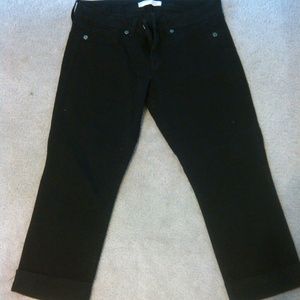 Black denim Capri pants