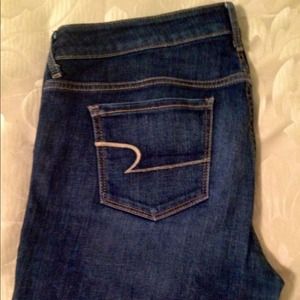 American Eagle Skinny Blue Jeans