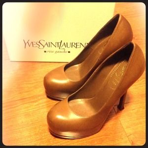 YSL brand new brown pumps