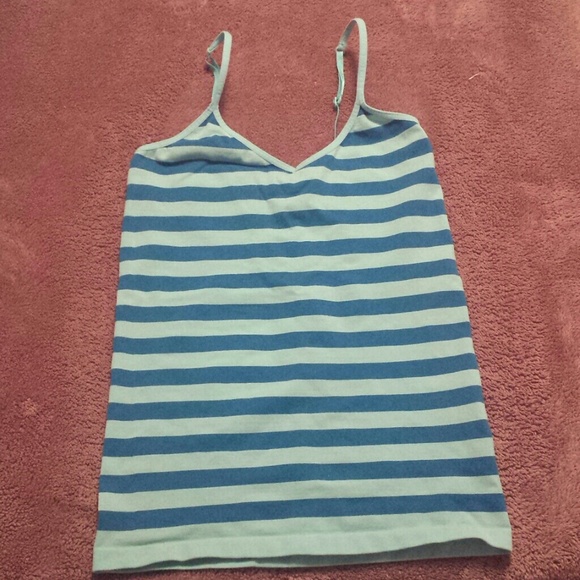 Super stretchy blue striped tank