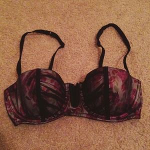 Victoria's Secret Demi Bra