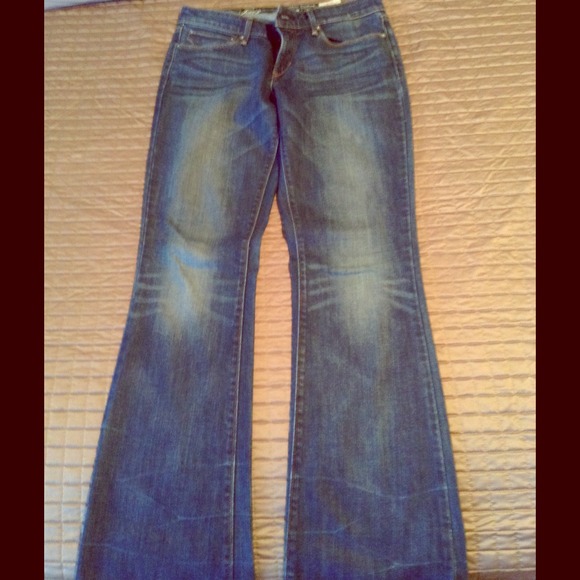 Levi's Demi curve bootcut jeans