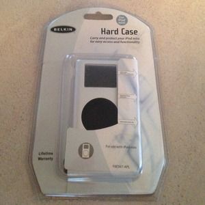 BELKIN HARD CASE IPOD MINI⭐️