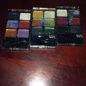 Sold Three wet n wild palettes Glitter