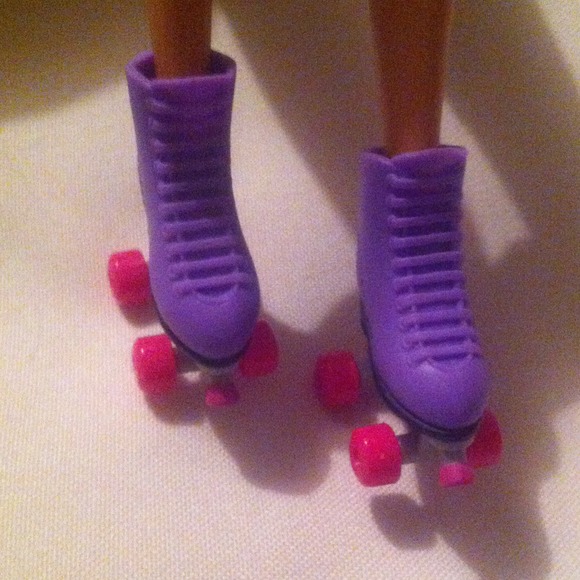 Liv Other - Liv fashion doll purple/pink roller skates Liv Other - Liv fashion doll purple/pink roller skates