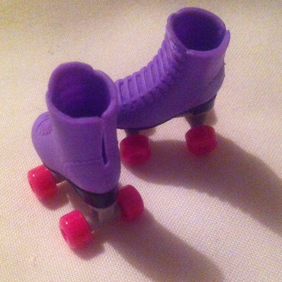Liv Other - Liv fashion doll purple/pink roller skates Liv Other - Liv fashion doll purple/pink roller skates