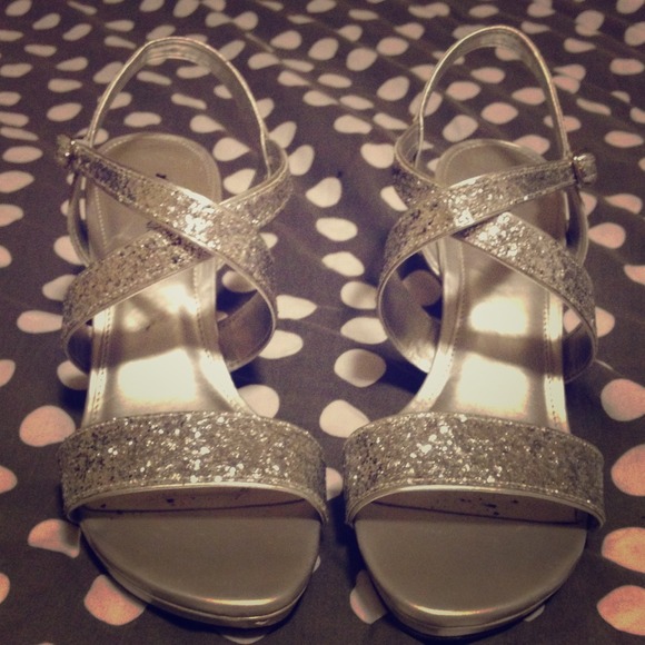 Silver Sparkle Heels ✨