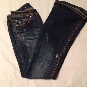 Bell bottom/Boot leg jeans